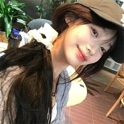 闪婚后我竟成了京圈大小姐